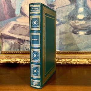 Rebecca by Daphne du Maurier (1938) - Vintage Gothic Romance Novel and Bestseller