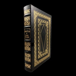Bram Stoker’s Dracula - Easton Press - Leather Bound Book - Illustrated Collector’s Edition