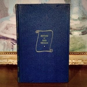 The Adventures of Baron Munchausen (1930) - Gustave Dore Illustrated Engravings - First Edition -  Rare Leather Bound Book