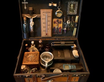 Ghost Hunting Kit: Paranormal Investigator, Spirit Seeker Box, with Antique and Vintage Divination Tools