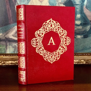 The Scarlet Letter - Nathaniel Hawthorne (1975) - Easton Press - Livro encadernado em couro com ilustrações