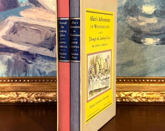Alice au pays des merveilles et de l'autre côté du miroir - Ensemble de livres illustrés Lewis Carroll 1965, deux volumes vintage