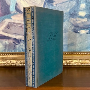 Daphne du Maurier Rebecca (1938) - Collectible Gothic Romance Novel