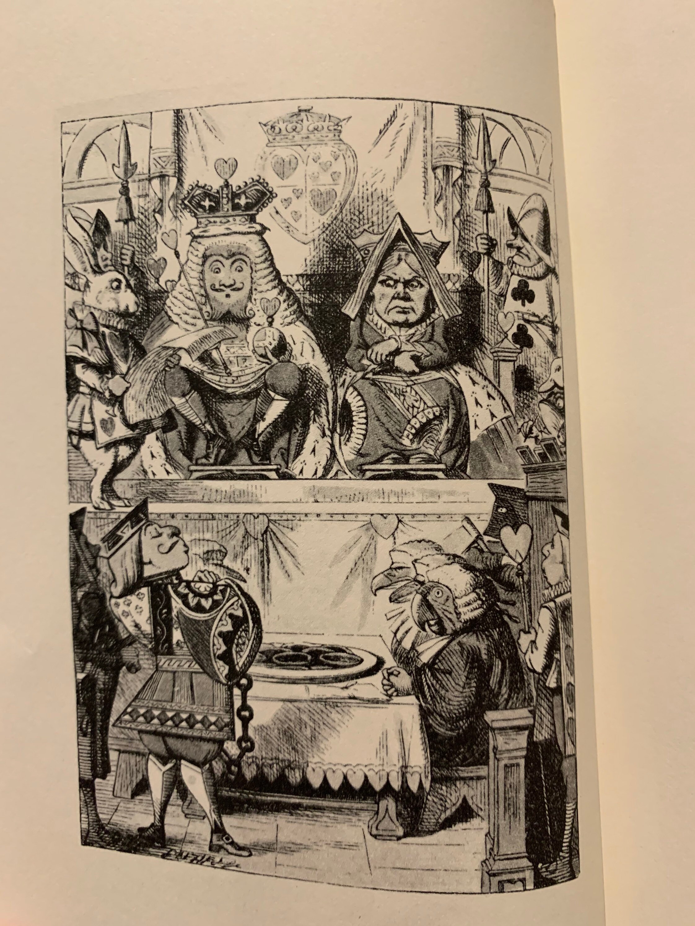 Alice in Wonderland - Lewis Carroll (1946) - Illustrated Two