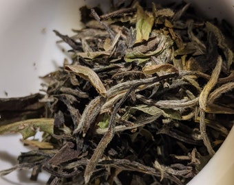 Wild-growing Baimudan white tea