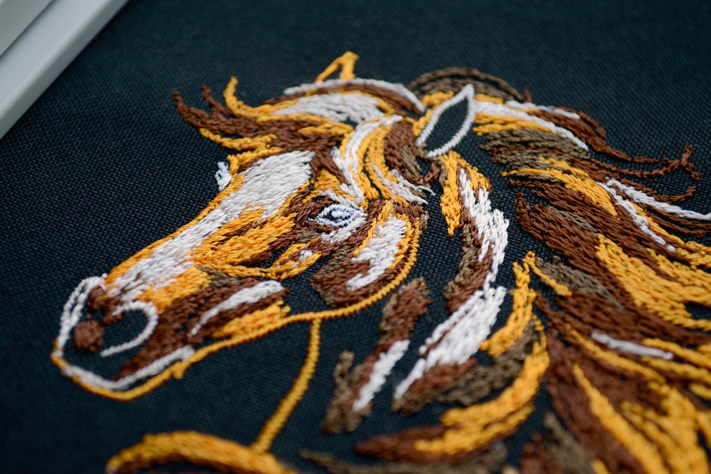 Elegant Horse Head Embroidery Design - Realistic Noble Animal for Dark ...