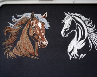 馬のシルエット刺繍パッチ il_fullxfull.6189095974_i67i.jpg