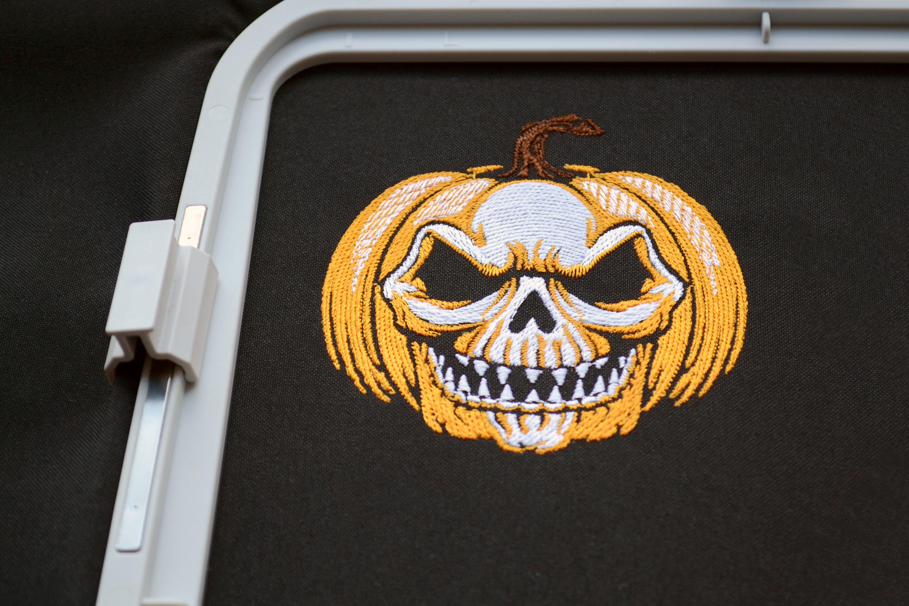 ハロウィンのカボチャの頭の刺繍デザインバンドル、怖いジャックオー
