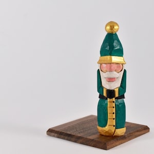 Wooden Santa Carving with Green Hat, Wood Carving, Santa Claus Figurine, Hand Carved and Painted, Christmas decoration