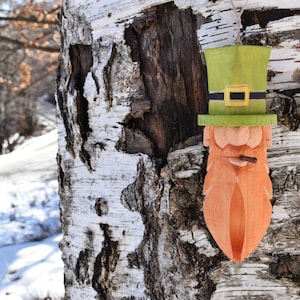 Handgeschnitzte St Patrick Linden Holz Figur - Irish Ornament