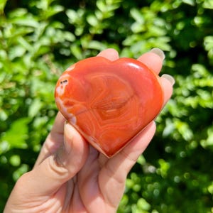 Cuore di corniola da 60 mm, cristallo di corniola, pietra di cristallo per la palma, alta qualità.