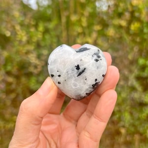 45mm  Rainbow Moonstone Heart Palm Stones, natural stone, Blue Flash, Healing Stone