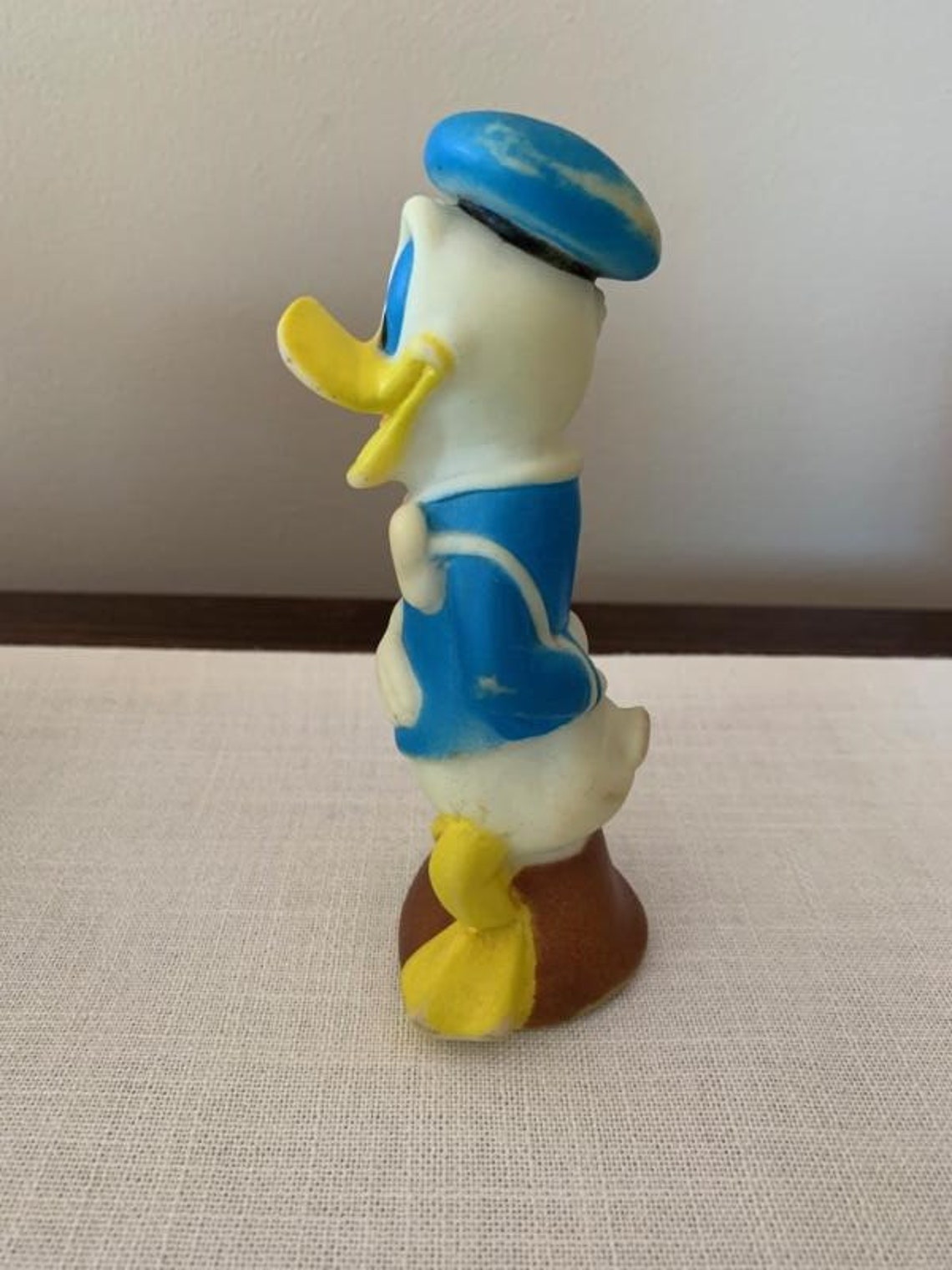donald duck squeaky toy