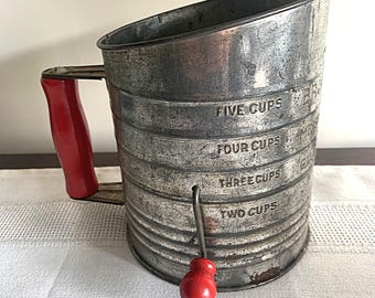 Flour Measuring Sifter-Bromwell's 5 Cup made In USA-With Red Wooden Handle And Turn Knob