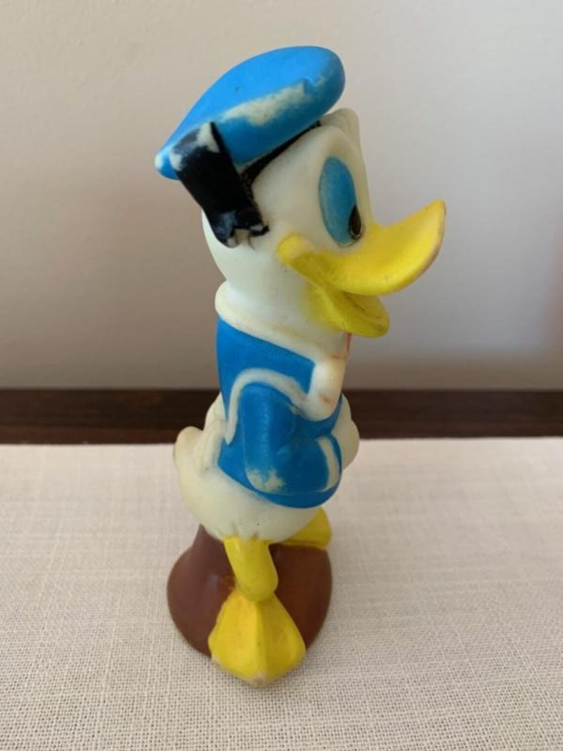 donald duck squeaky toy