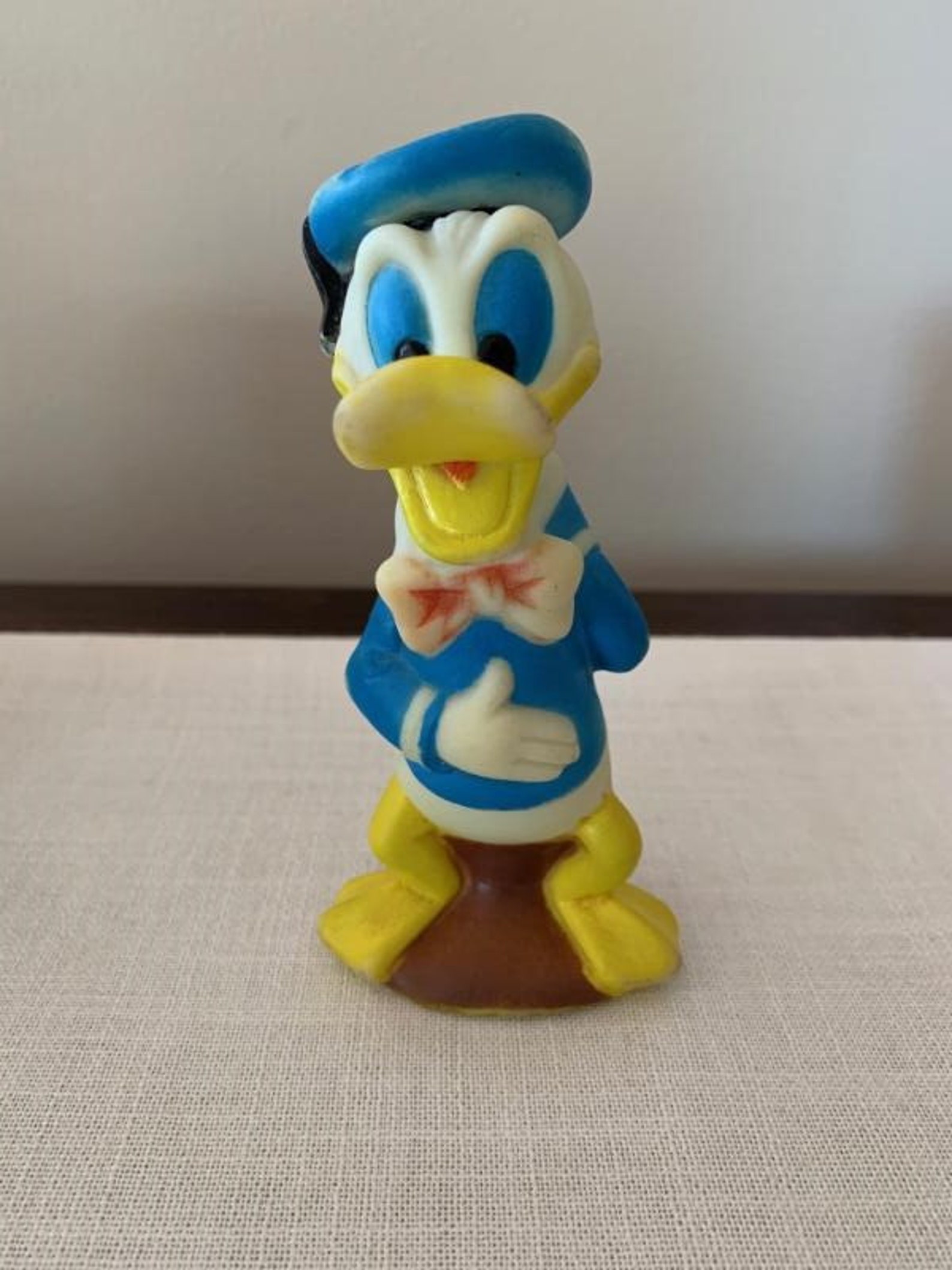 donald duck squeaky toy