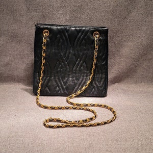 LJ Simone New York Black Leather Quilted Handbag, Purse, Crossbody bag with Carry Chain