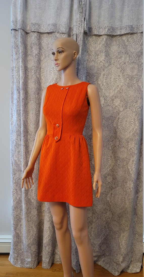 Vintage 1960 -1970s Red Fitted Dress by AinR Jr - 