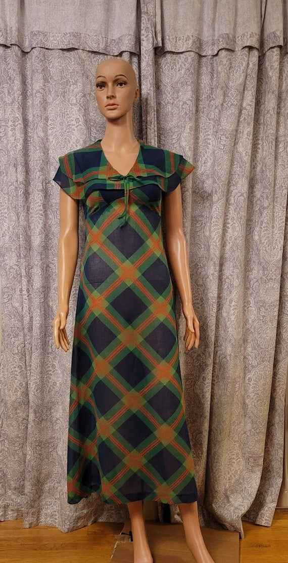 Vintage 1970 Long A-Line Dress with Ruffle Collar… - image 1
