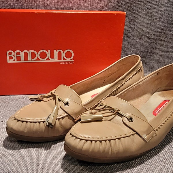 Bandolino Tan Tassel Loafers - Size 9 1/2N Frana Desert 260 Calf Style