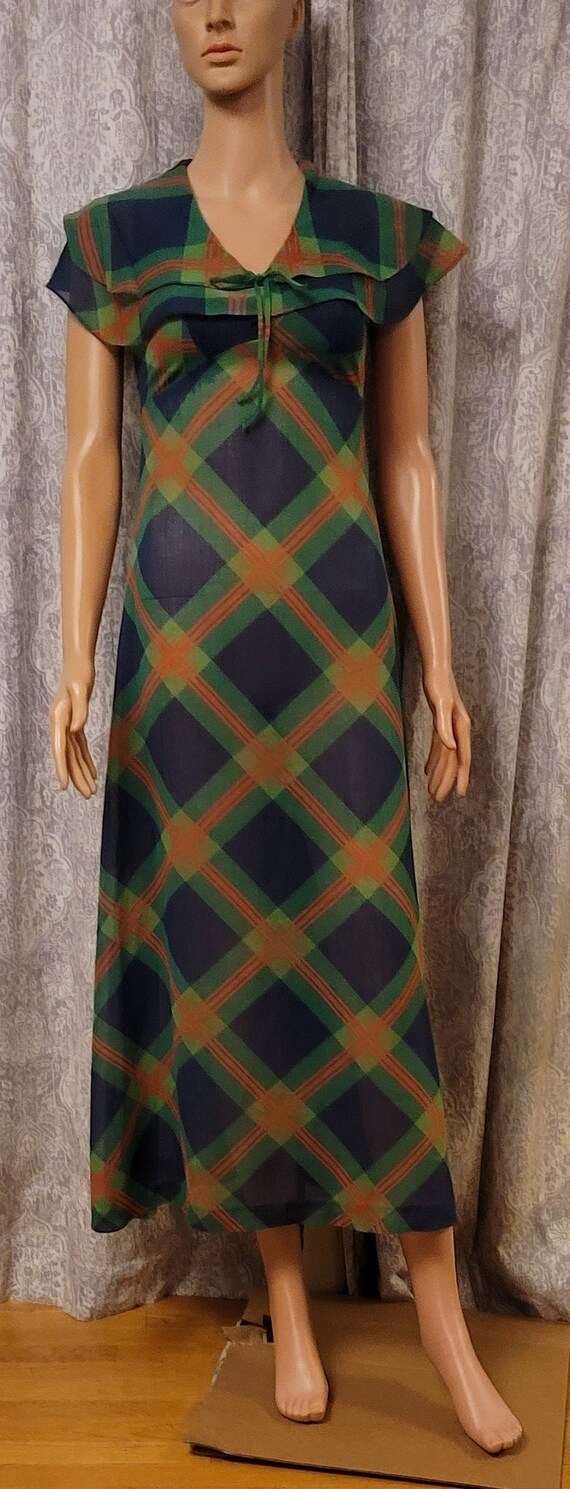 Vintage 1970 Long A-Line Dress with Ruffle Collar… - image 2