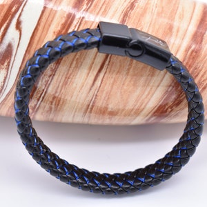 Parisi Armband - Geflochtenes Schwarzes Lederarmband - Blauem Seil - Magnetverschluss - Mann - Herren - Inkl. Weiße Schmuckschachtel
