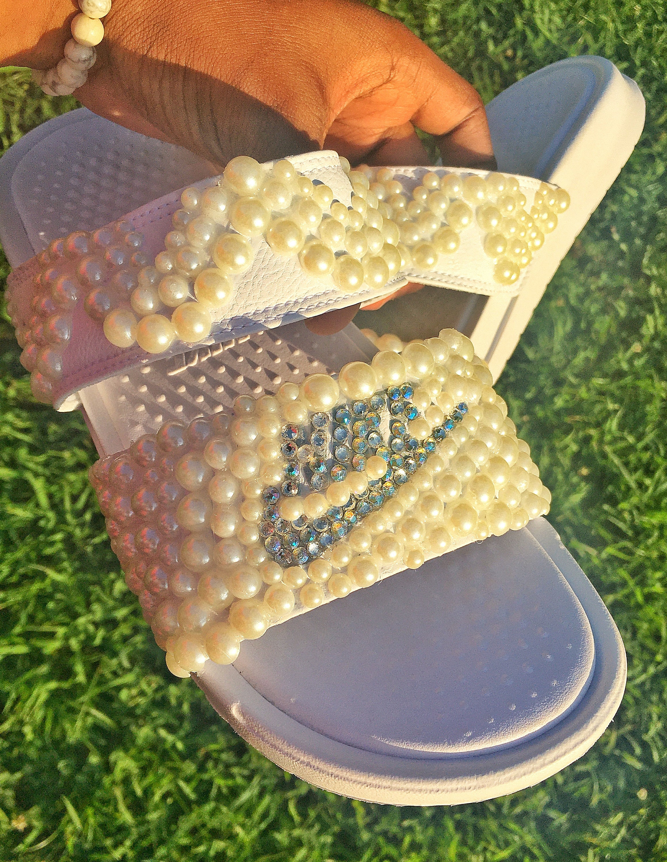 custom nike benassi slides