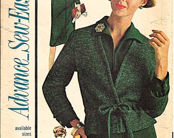 Vogue 6492, Vintage 1965 Sewing Pattern, Misses Nightgown & Robe, Easy ...