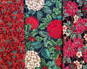 Christmas Fabric Assortment, Traditional Colors, 5 Different Patterns, Poinsettia, Holly, Ornaments, Cranberries, Santa Sleigh, Ribbon Bows