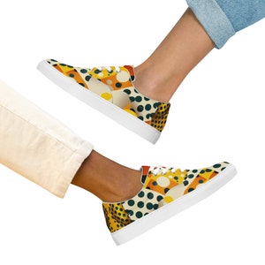 Élégantes chaussures de designer en toile à lacets pour femmes jaunes, vertes et blanches
