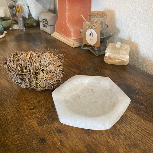 Selenite 5 Sided Bowl W/rose of Jericho