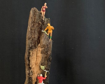 HO Scale Rock Climbers