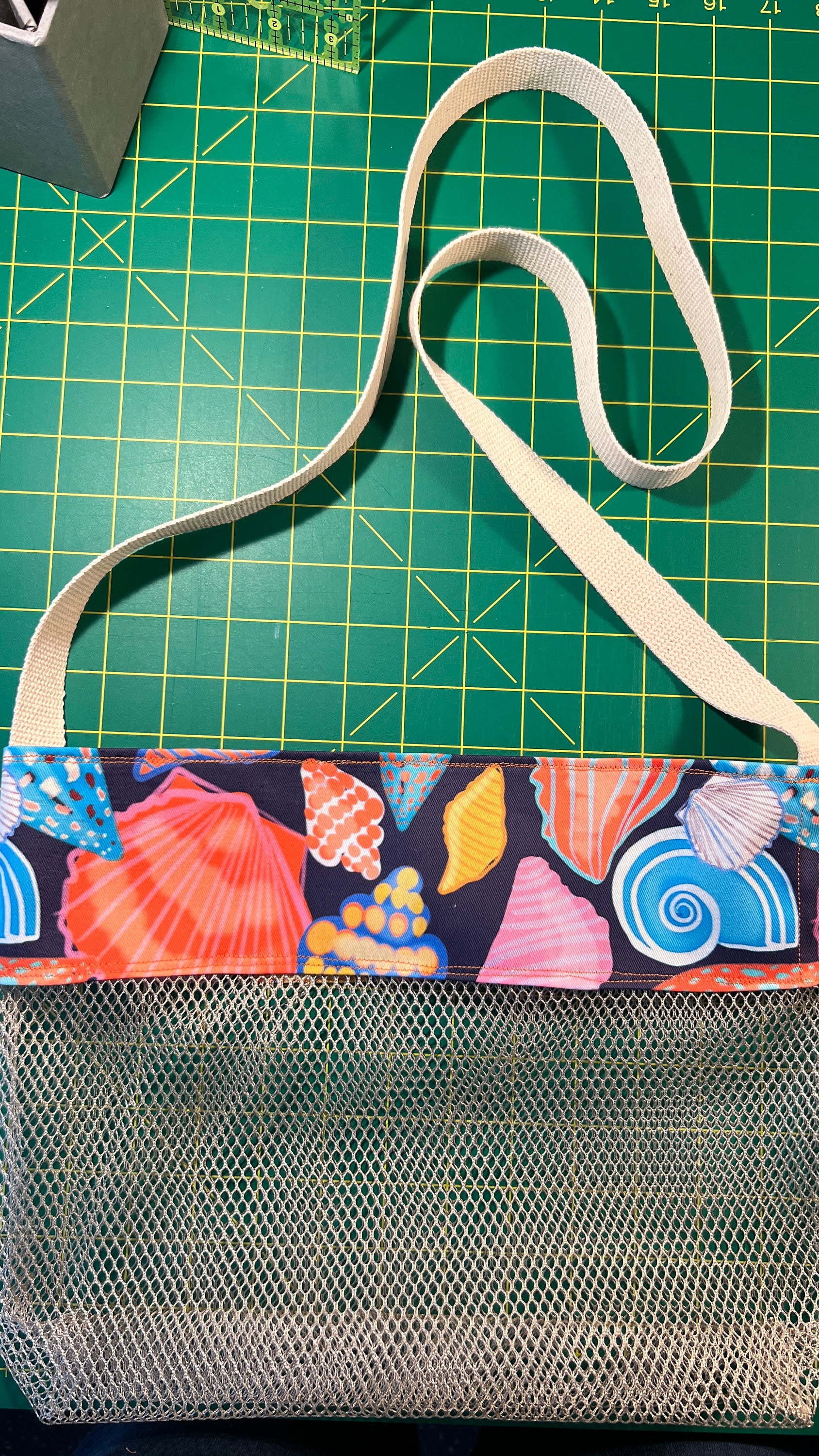 Vintage Handmade Cowrie Shell Bag Purse Sea Shell Bag Purse