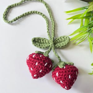 Strawberry Car Rearview Mirror Hanging Charm/Bag Charm/Car Accessories