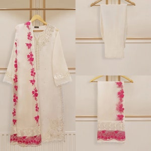 Agha Noor Original 3 Piece Organza Embroidered Shirt Pant & Dupatta Pakistani Indian Bangladeshi Designer Ready to Wear