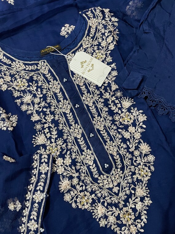 Agha noor ready top to wear 2019