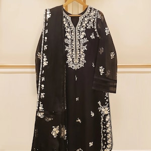 Agha Noor Original 3 Piece Organza Embroidered Shirt Pant & Dupatta Pakistani Indian Bangladeshi Designer Ready to Wear