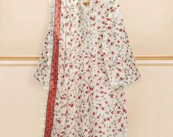 Agha Noor Cambric Cotton Dress: 3-Piece Pakistani Suit