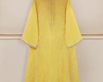 Embroidered Lawn Suit: Agha Noor Original Pakistani Designer Outfit