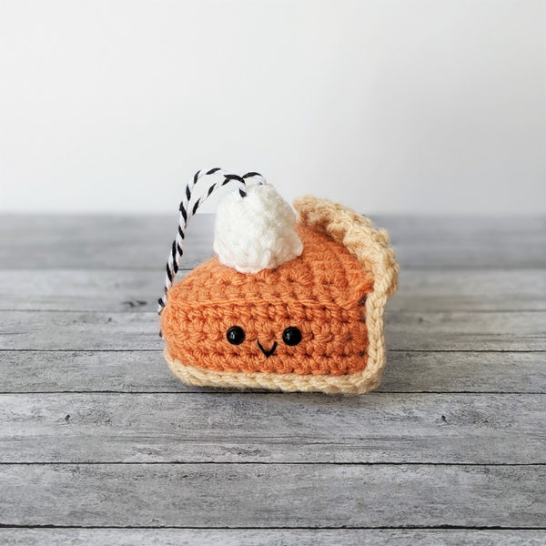 Pumpkin pie ornament | Plush crochet pie slice | Christmas ornament | Pumpkin decor