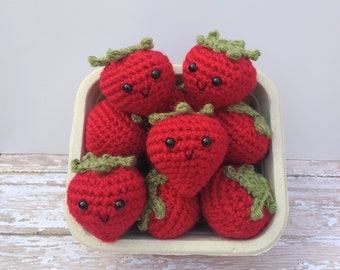 Single crochet strawberry plush | Kawaii strawberry | Fruit plush | Play food