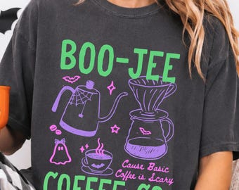 Koszulka Boo-Jee z napisem Halloween Coffee Co. | Koszulka Coffee Snob Ghost Fall Spooky Comfort Colors