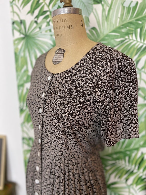 Brown Swirl Short Sleeve Midi Summer Dress