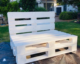 Two Wooden Indoor//Outdoor Rustic Patio Garden Pallet Furniture Chairs Sofas