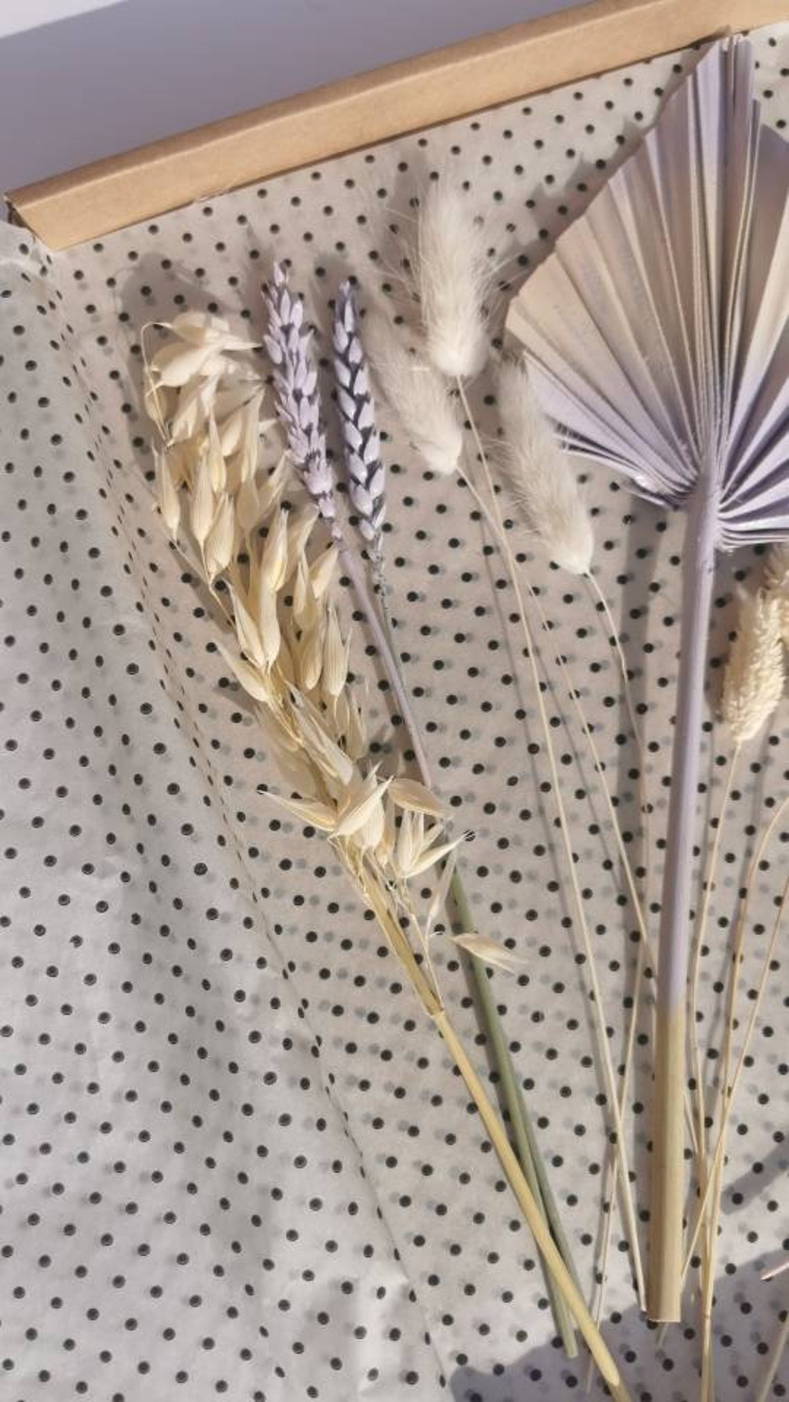 Lilac and cream Bakers Box Cake Decoration Kit Dried Flower Etsy