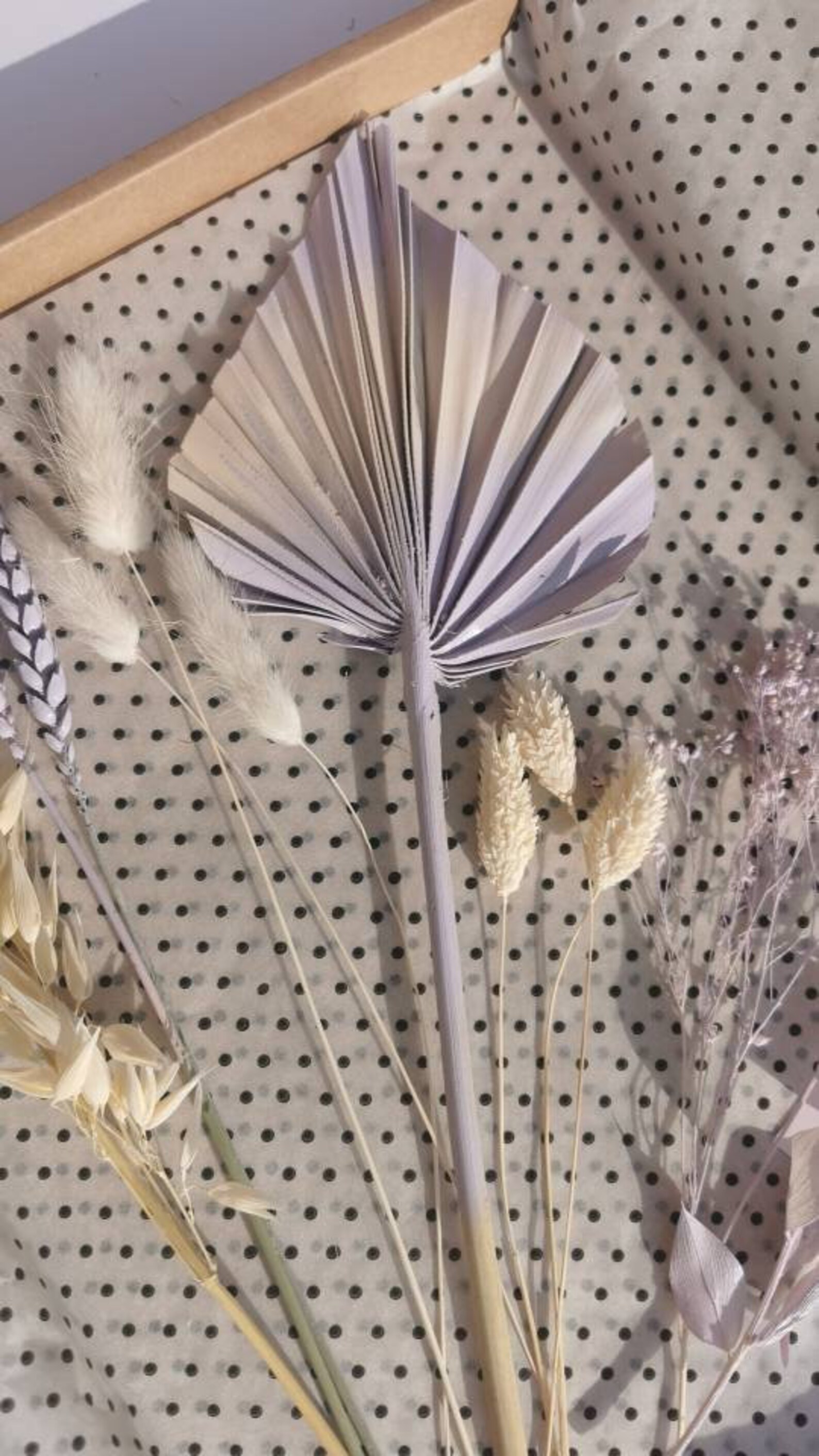 Lilac and cream Bakers Box Cake Decoration Kit Dried Flower Etsy