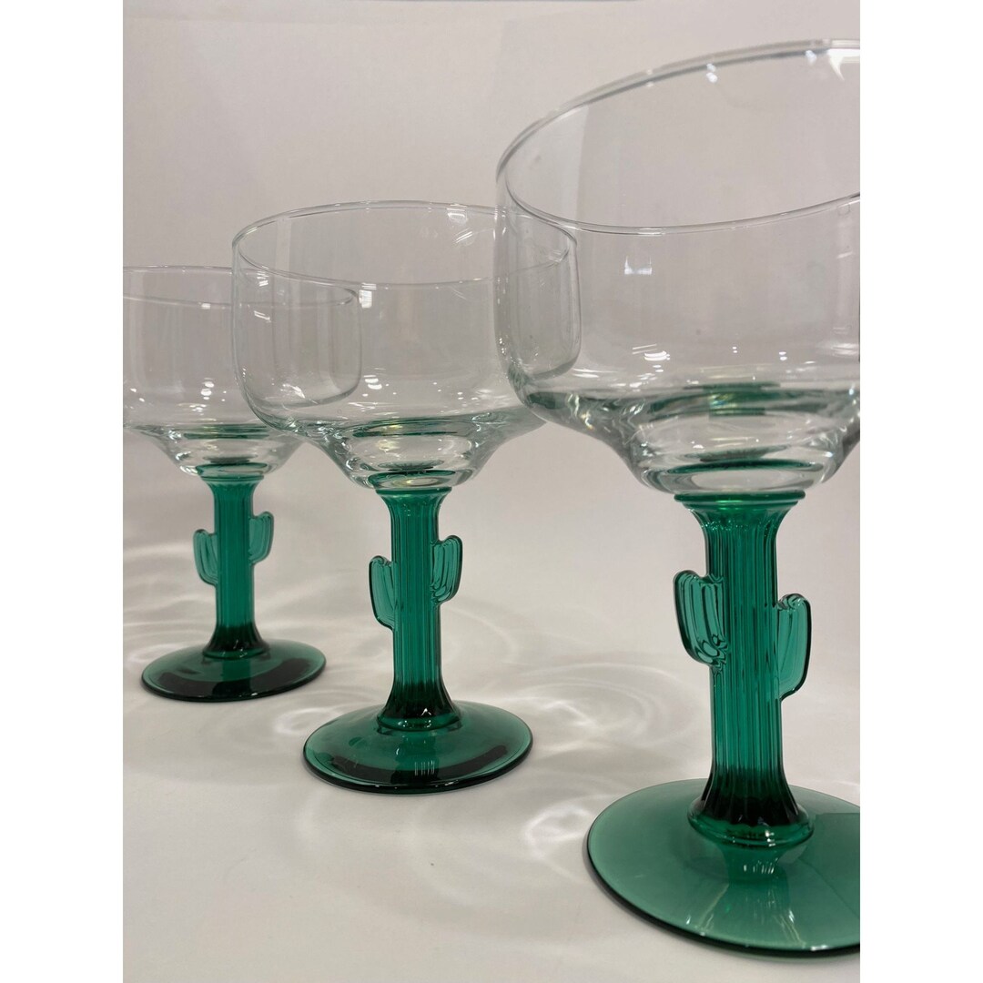Libbey Green Cactus Stem Glasses /wine/margarita/ice Tea/16 Ounces