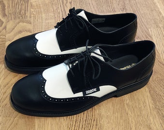 Chaussures brogue de style vintage noires et blanches, chaussures à bout ailé - cuir véritable