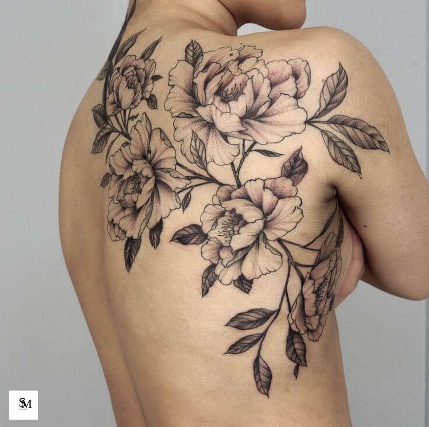 Full back woman tattoo with a lioness, stars, water lily, coi fi... -  Arthub.ai