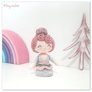 Sugar Plum Fairy (crochet pattern) - one of the Nutcracker dolls